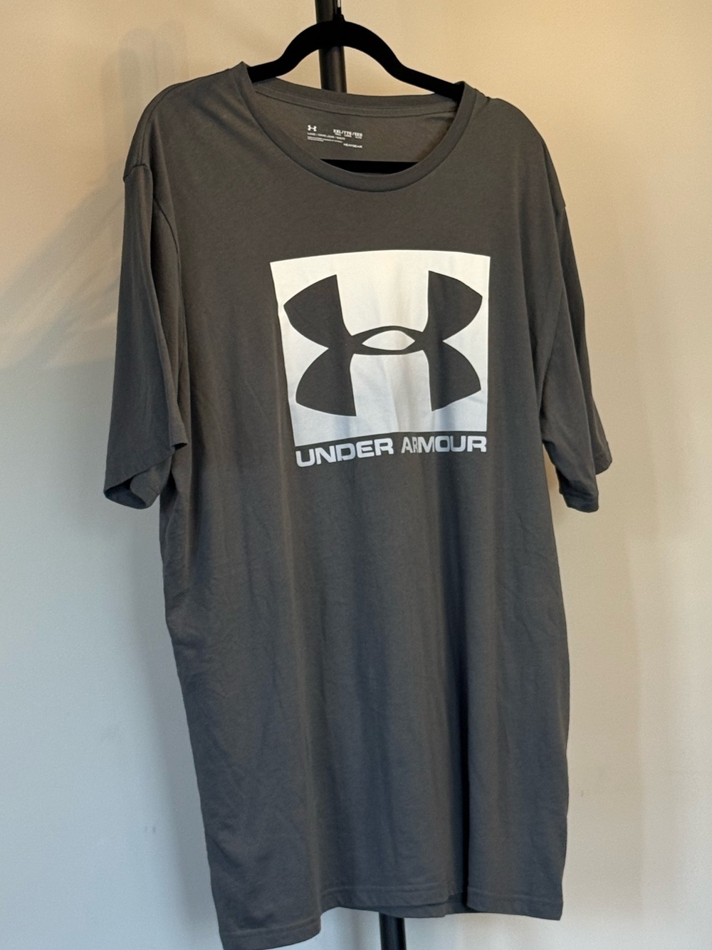 Under Armour Charcoal Gray Logo Short Sleeve Tee